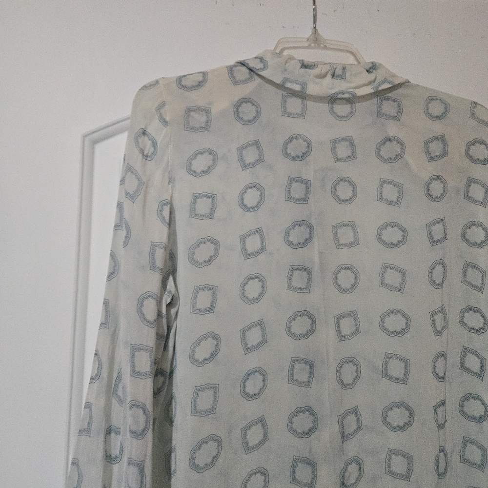 Vintage Giorgio Armani Sheer Blouse, SIZE 6 - Picture 14 of 16